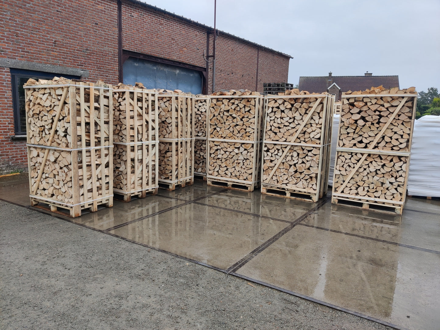 DROOG BRANDHOUT ES 1.8 M ³  25 CM