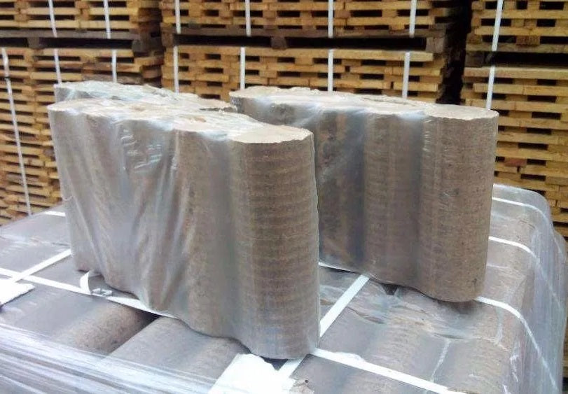 NESTRO-EIK-BRIKETTEN 10 KG / PAK 96 PAKKEN / PALET 960 KG