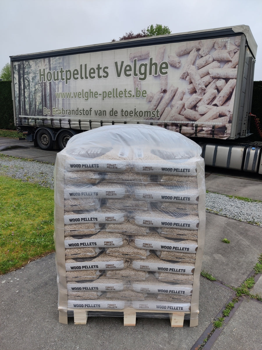 FOREST-PELLETS 1 PALET 70 ZAKKEN 1050 KG